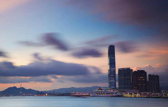 小盤股指數刷新歷史紀錄 科技題材股活躍